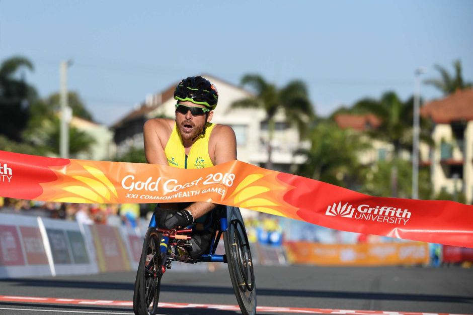 Kurt Fearnley wins the marathon gold medal